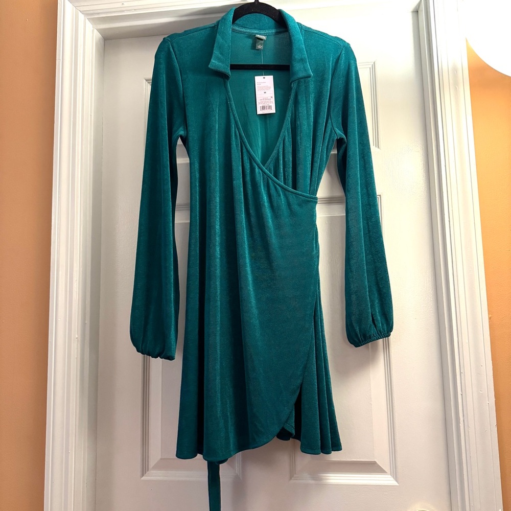 Collared Wrap Dress NWT
